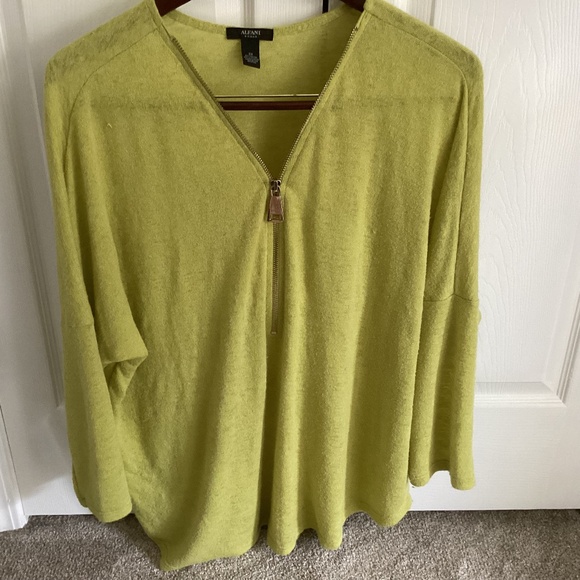 Ladies ALFANI LIGHT GREEN 1/4 ZIP TUNIC BLOUSE SIZE 3X - Picture 1 of 7